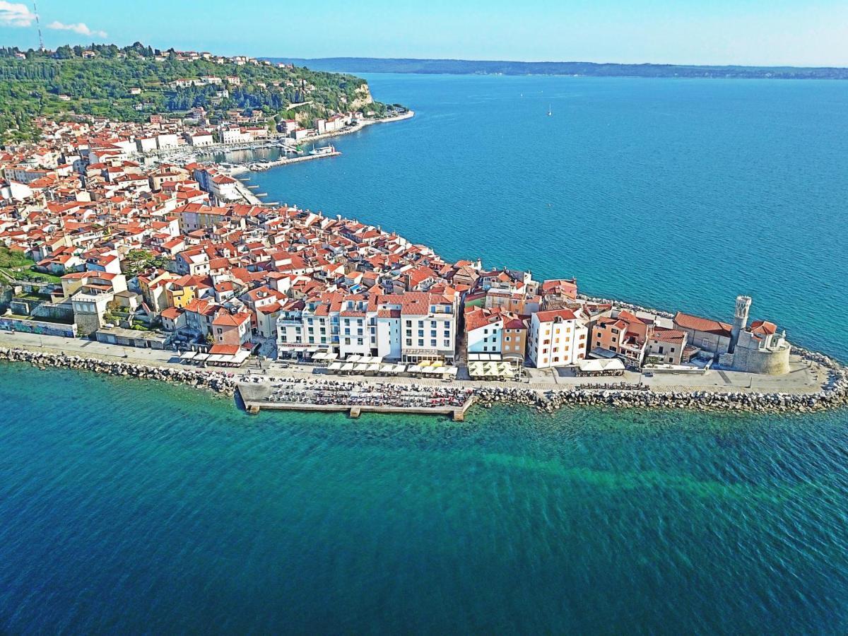 Ribiska Hisa - Old Piran Fisherman'S House Exterior photo